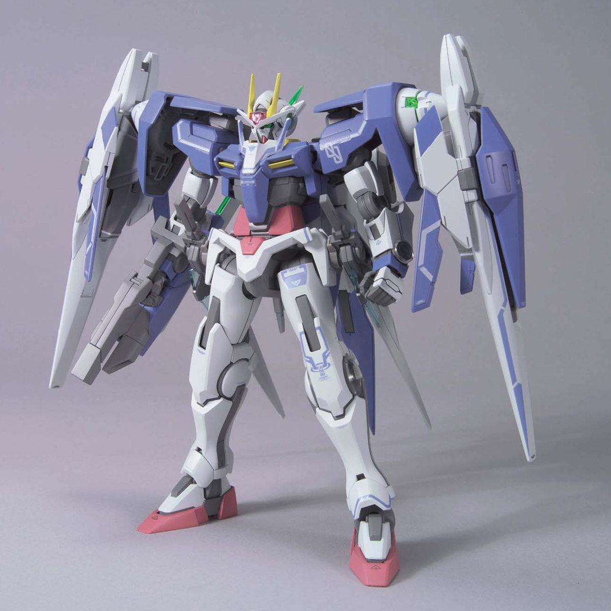 1/100 GN-0000+GNR-010 00 Raiser (Designer's Color Ver.)