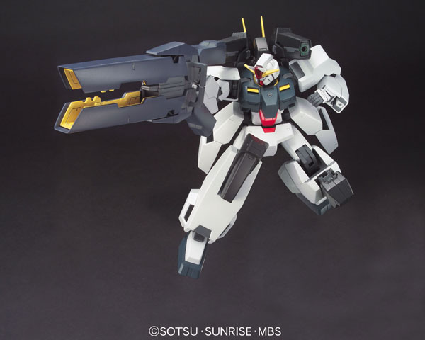 1/100 GN-008 Seravee Gundam | GunplaCentral