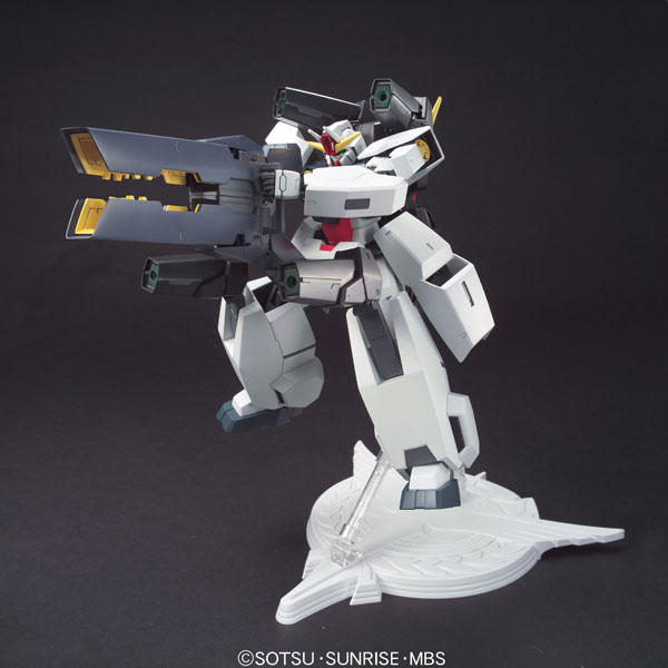 1/100 GN-008 Seravee Gundam | GunplaCentral
