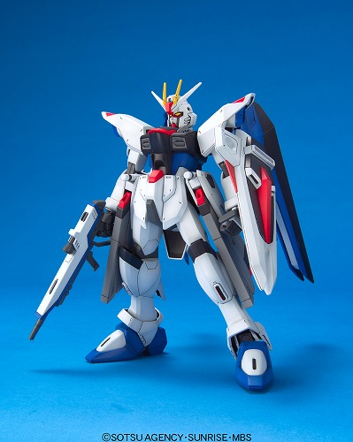 1/100 ZGMF-X10A Freedom Gundam | GunplaCentral
