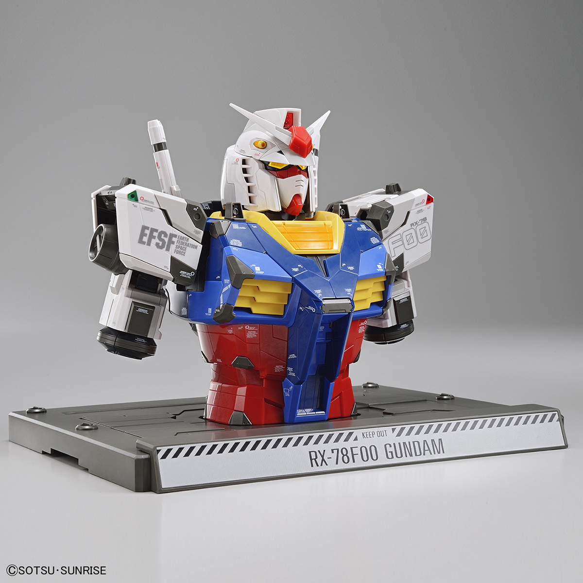 1/48 RX-78F00 Gundam (Bust Model)